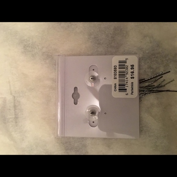 Periwinkle stud w/ chain dangle earrings 5/$25 - Picture 3 of 3